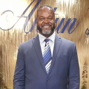 Meet your Posher, Gordon